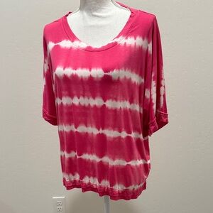 White Birch Fuchsia and White Tie-Dye Short Sleeve Top